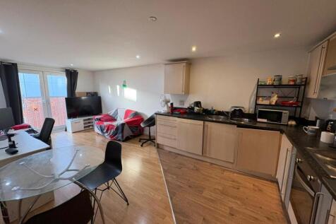 Kitchen / Living Room