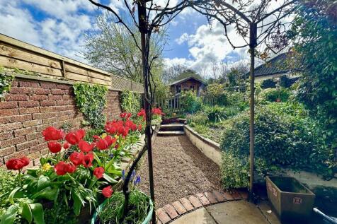 garden path.JPEG