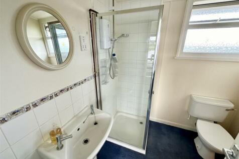 shower room.JPEG