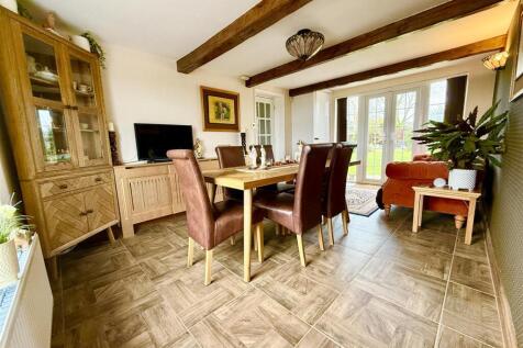 dining room / ground floor bedroom