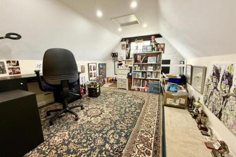 garage loft room