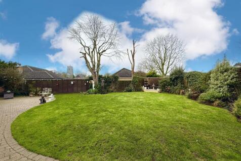 garden lawn