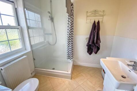 en suite shower room
