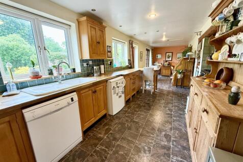 kitchen breakfast room