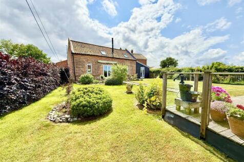 front aspect and garden