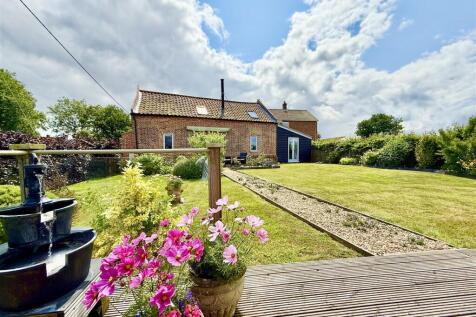 front aspect and garden