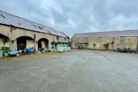 Yard-Sheds-Stables.jpg