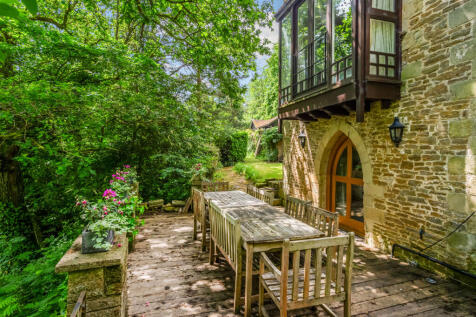 Property Image 4