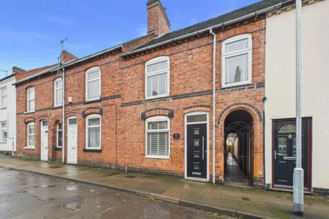 cam04425g0pr0330still028001