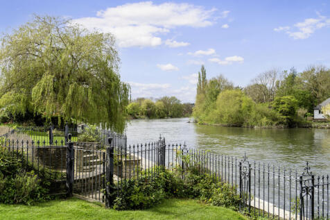 River and Mooring