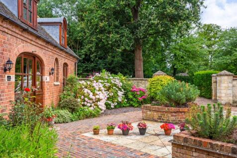 Front Courtyard