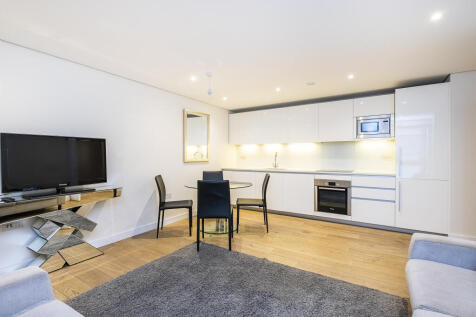 Open Plan Reception Room