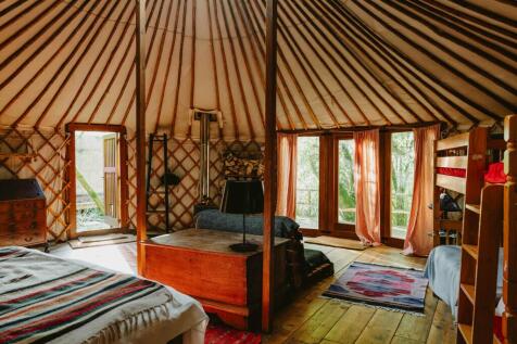 Yurt