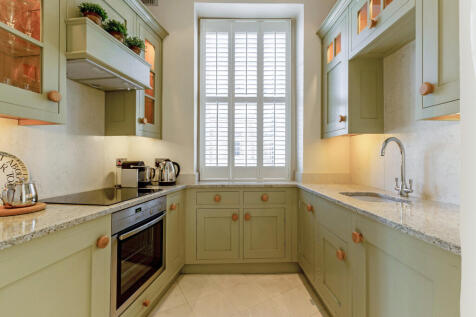 Bespoke Fitted Kitchen