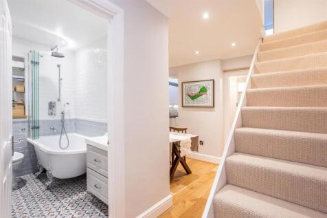 Entrance to bathroom