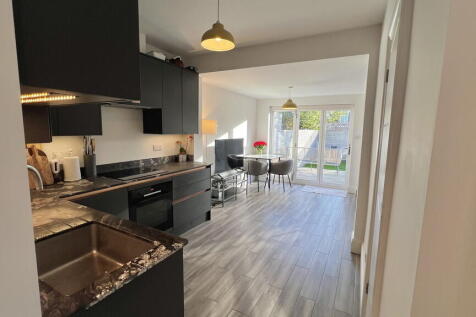 Kitchen - Dining ...