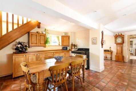 Kitchen/Breakfast Rm