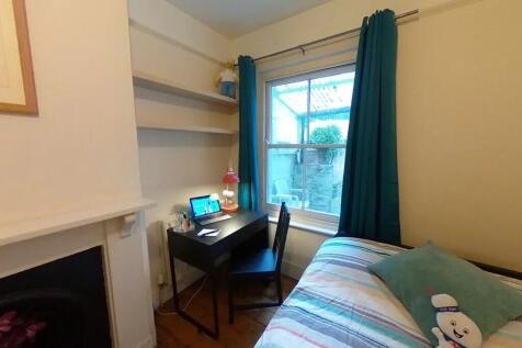 romsey-road-e11-6