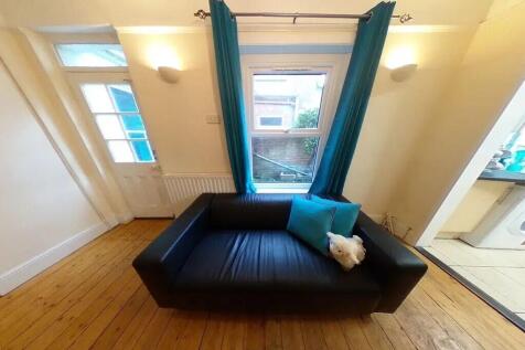 romsey-road-e11-8