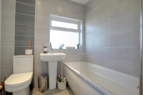 BATHROOM/W.C.