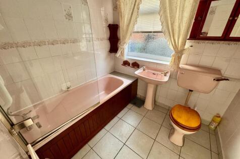 Bathroom/w.c.