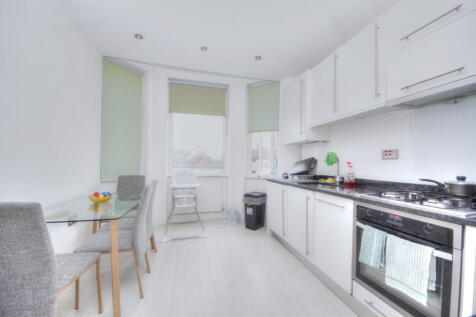 2 bed 1st floor apartment
