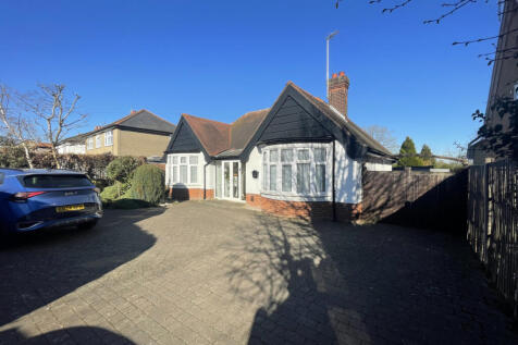 3-4 Bedroom Bungalow