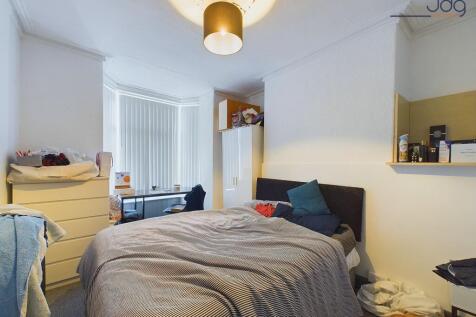 Ground floor Bedroom