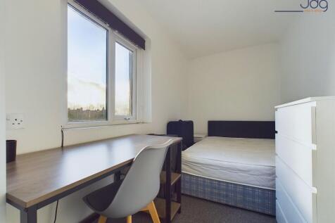 First Floor Rear Bedroom