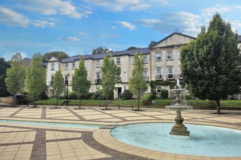 Courtyard at The Piazza