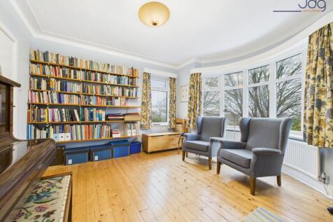 Dining Room/ Reception Room