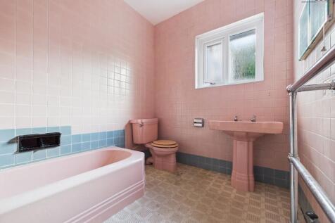 Ground Floor Bathroom