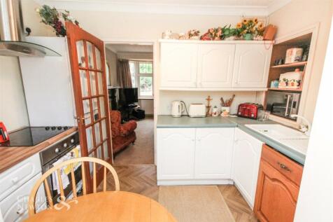 Second Kitchen