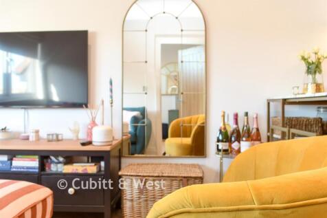 Internal Lifestyle Photograph