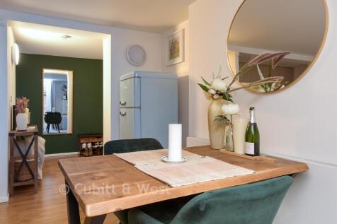 Internal Lifestyle Photograph