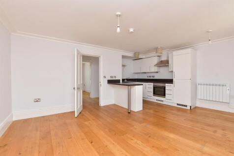 Lounge/ Kitchen/ Diner