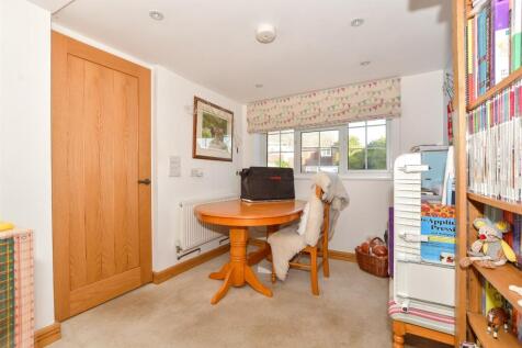 Family Room/ Bedroom 4