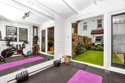 Workshop/Outbuildings