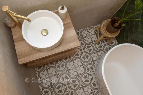 Internal Lifestyle Photograph