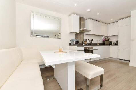 Living Room / Kitchen