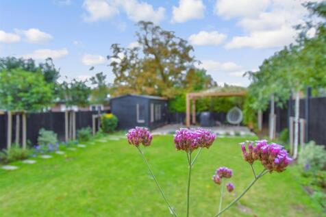 External Lifestyle Photograph