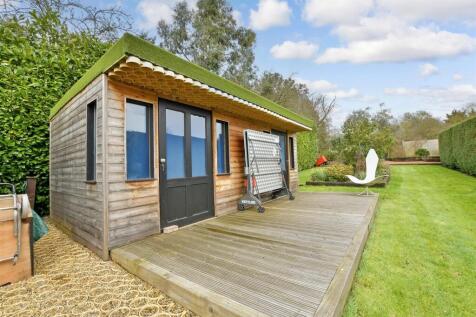Workshop/Outbuildings