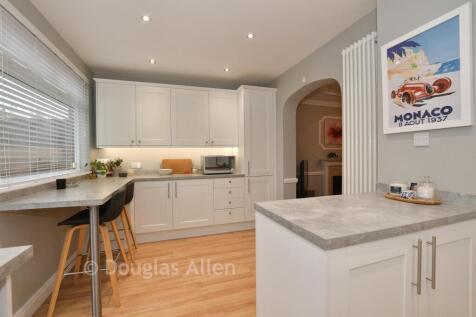 Kitchen/Breakfast Area