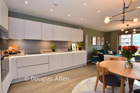 Lounge/Kitchen /Dining Room