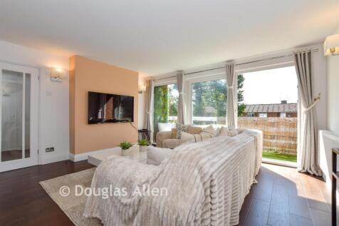 Lounge/Diner/ Kitchen