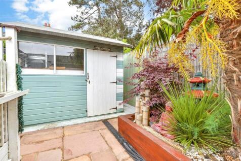 Workshop/Outbuildings
