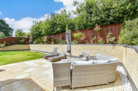 Patio / Decking