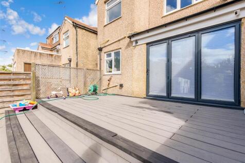 Patio / Decking