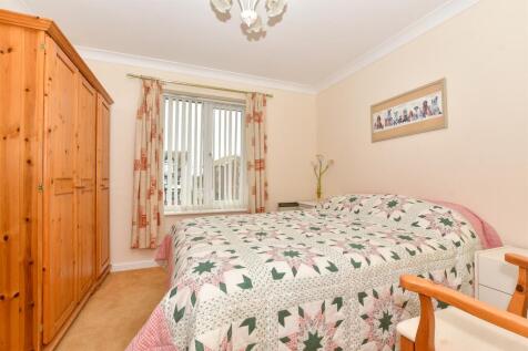 Dining Room/ Bedroom 2