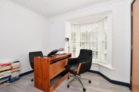 Study/ Bedroom 4